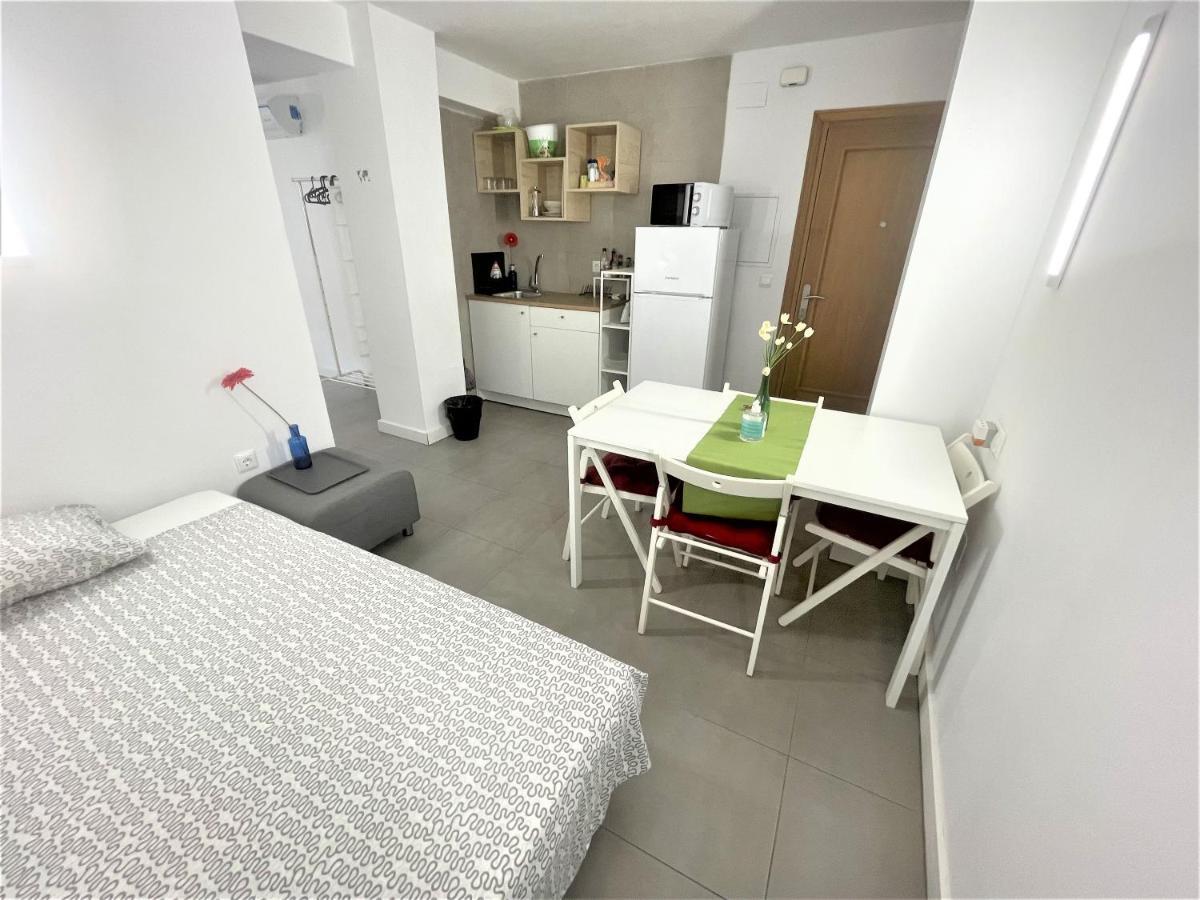 Appartement Plaza De Toros / Centro à Málaga Extérieur photo